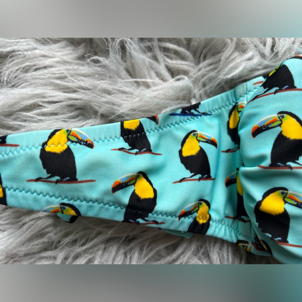 ❎ DONATED ❎ 
 sample bikini - turquoise toucans